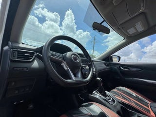2017 Nissan Rogue thumbnail – Miami, FL – 23