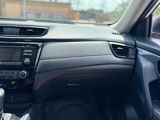 2017 Nissan Rogue thumbnail – Miami, FL – 18