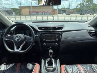 2017 Nissan Rogue thumbnail – Miami, FL – 20