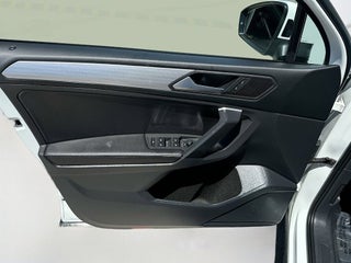 2024 Volkswagen Tiguan thumbnail – Miami, FL – 17