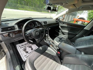 2014 Volkswagen Passat thumbnail – Miami, FL – 8