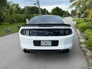 2011 Ford Mustang thumbnail – North Miami, FL – 5
