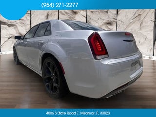 2021 Chrysler 300 thumbnail – Miramar, FL – 7