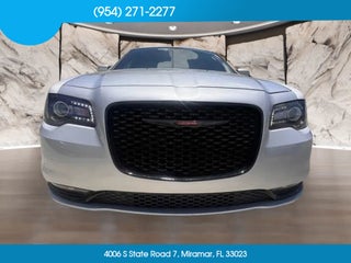 2021 Chrysler 300 thumbnail – Miramar, FL – 3