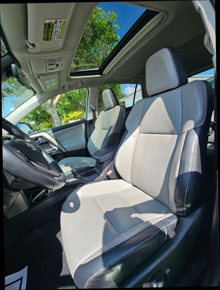 2016 Toyota RAV4 thumbnail – Miramar, FL – 12