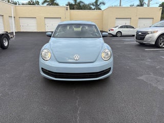 2013 Volkswagen Beetle thumbnail – Pompano Beach, FL – 22