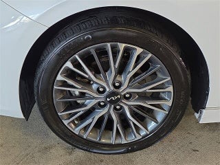 2023 Kia Forte thumbnail – Fort Lauderdale, FL – 4