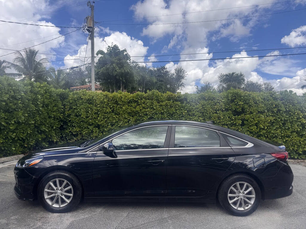 2019 Hyundai SONATA SE
                                    for sale in Miami, FL – photo 2