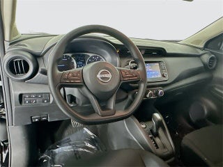 Image of 2024 Nissan Kicks