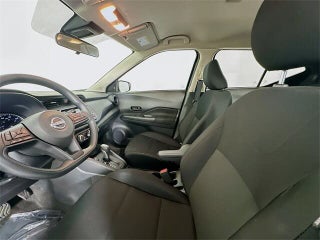 Image of 2024 Nissan Kicks