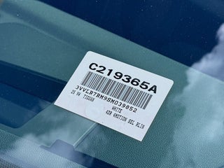 2025 Volkswagen Tiguan thumbnail – Miami, FL – 37