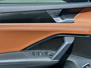 2025 Volkswagen Tiguan thumbnail – Miami, FL – 16
