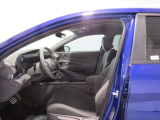 Image of 2025 Hyundai Elantra Hybrid