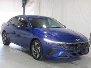 Image of 2025 Hyundai Elantra Hybrid