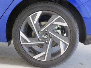 Image of 2025 Hyundai Elantra Hybrid