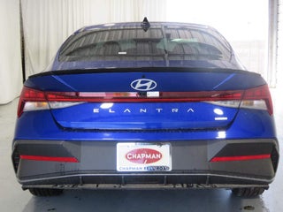 Image of 2025 Hyundai Elantra Hybrid