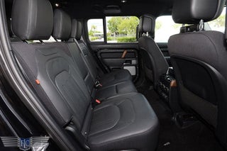 2023 Land Rover Defender thumbnail – Pompano Beach, FL – 15