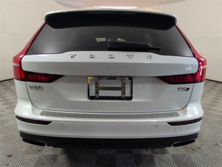 2021 Volvo V60 Cross Country thumbnail – Delray Beach, FL – 15