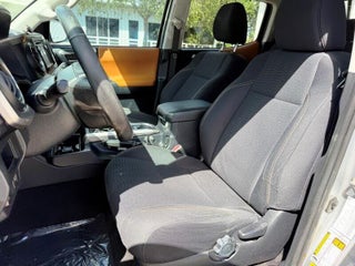 2018 Toyota Tacoma thumbnail – Oakland Park, FL – 11