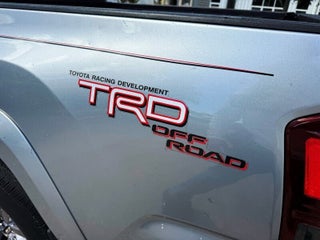 2018 Toyota Tacoma thumbnail – Oakland Park, FL – 33