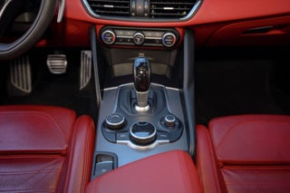 2017 Alfa Romeo Giulia thumbnail – Miami, FL – 24