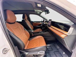 2025 Volkswagen Tiguan thumbnail – Miami, FL – 31