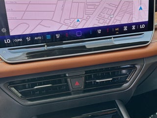 2025 Volkswagen Tiguan thumbnail – Miami, FL – 13