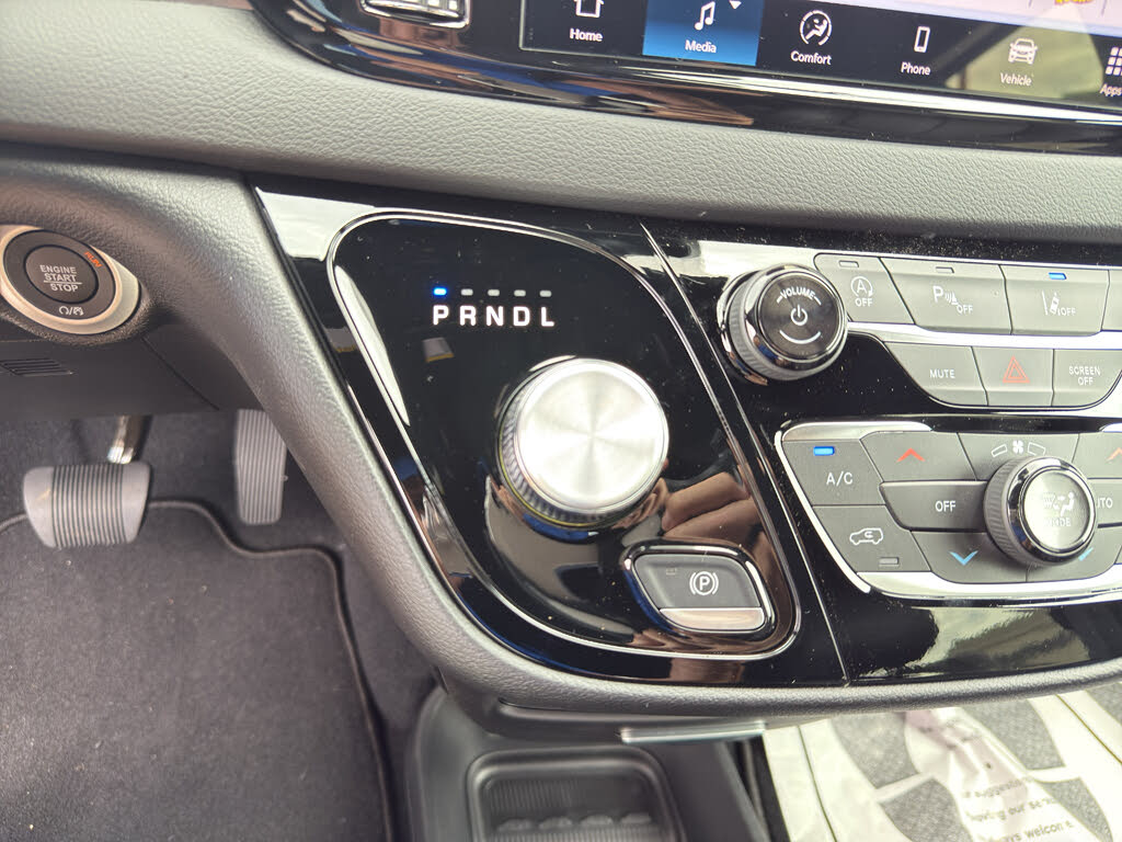 2026 Chrysler Voyager