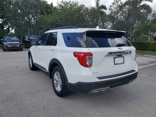 2022 Ford Explorer thumbnail – Coconut Creek, FL – 3