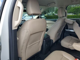 2022 Ford Explorer thumbnail – Coconut Creek, FL – 11