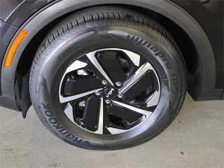 2023 Kia Sportage Hybrid thumbnail – Fort Lauderdale, FL – 4