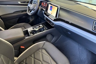 Image of 2025 Volkswagen Atlas