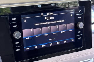 Image of 2025 Volkswagen Taos