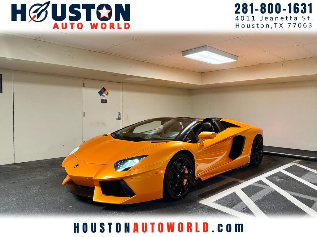 Lamborghini Aventador LP 700-4