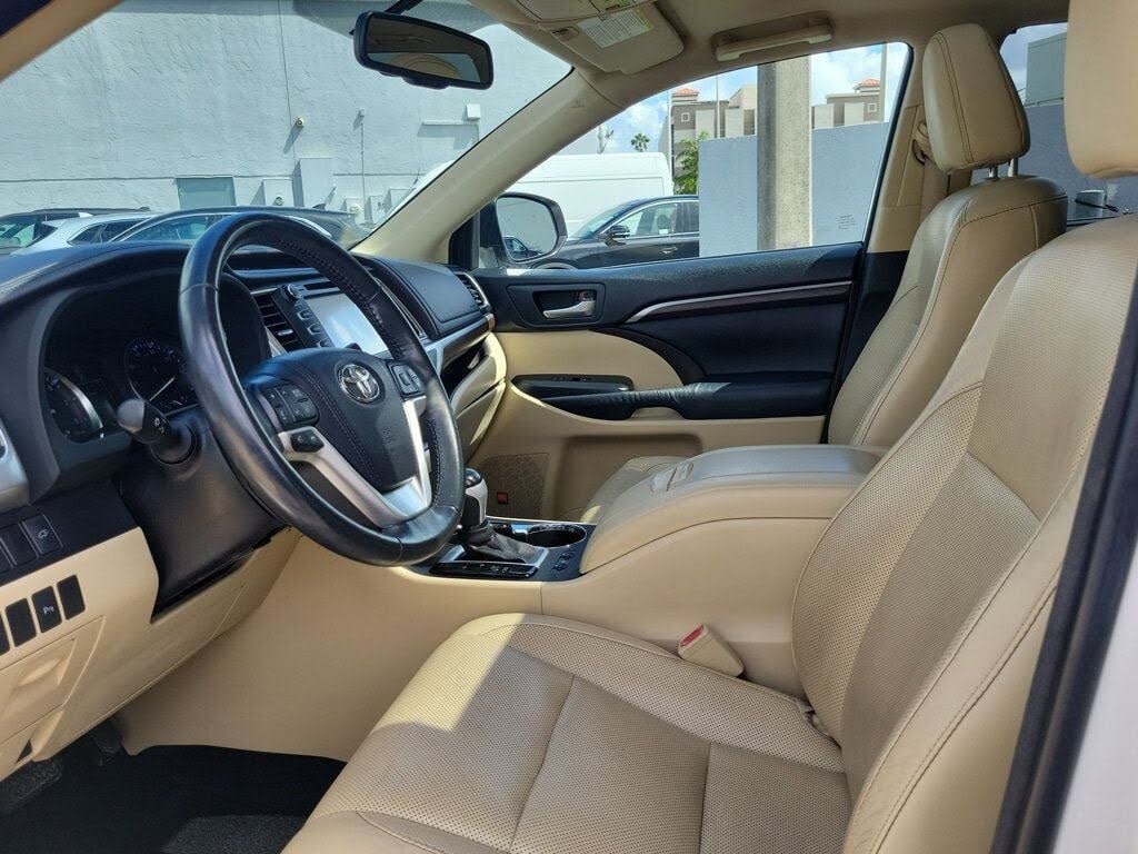 2015 Toyota Highlander Limited
                                    for sale in Miami, FL – photo 13