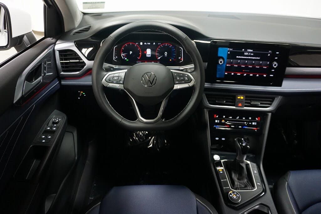 Image of 2025 Volkswagen Taos