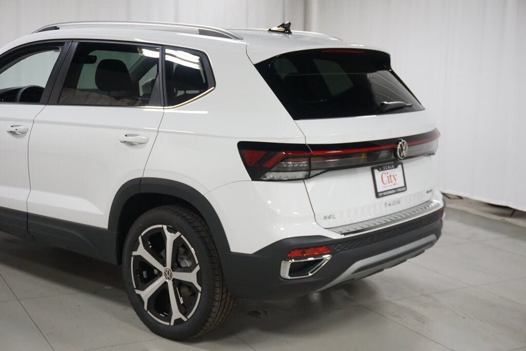 Image of 2025 Volkswagen Taos