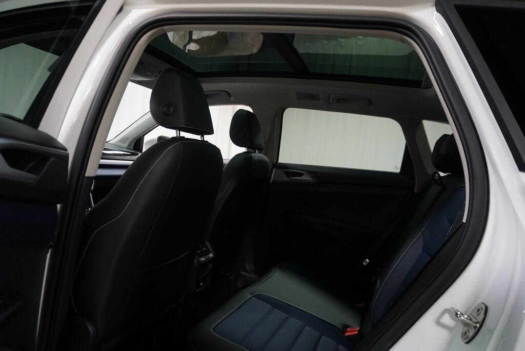 Image of 2025 Volkswagen Taos