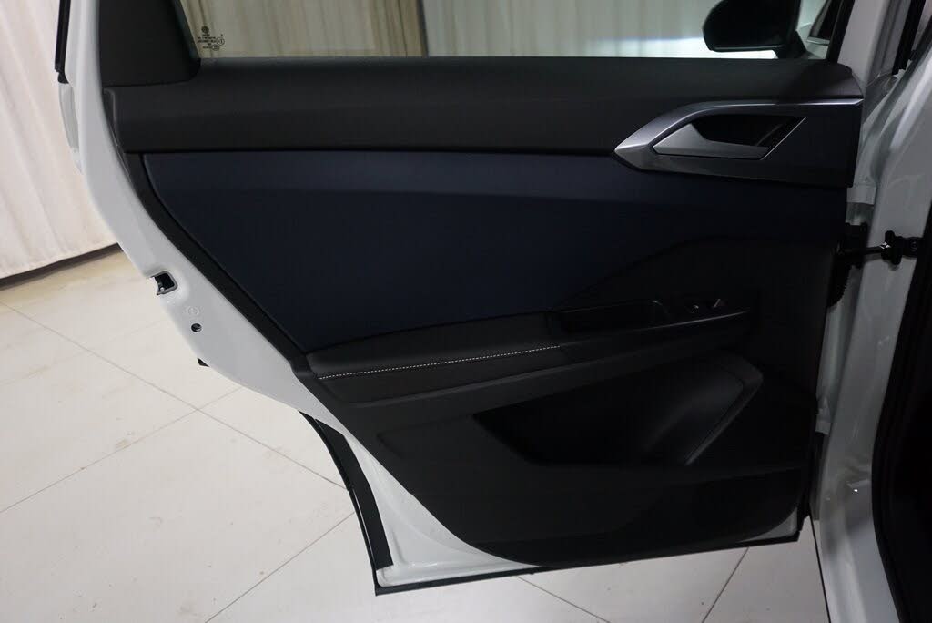 Image of 2025 Volkswagen Taos