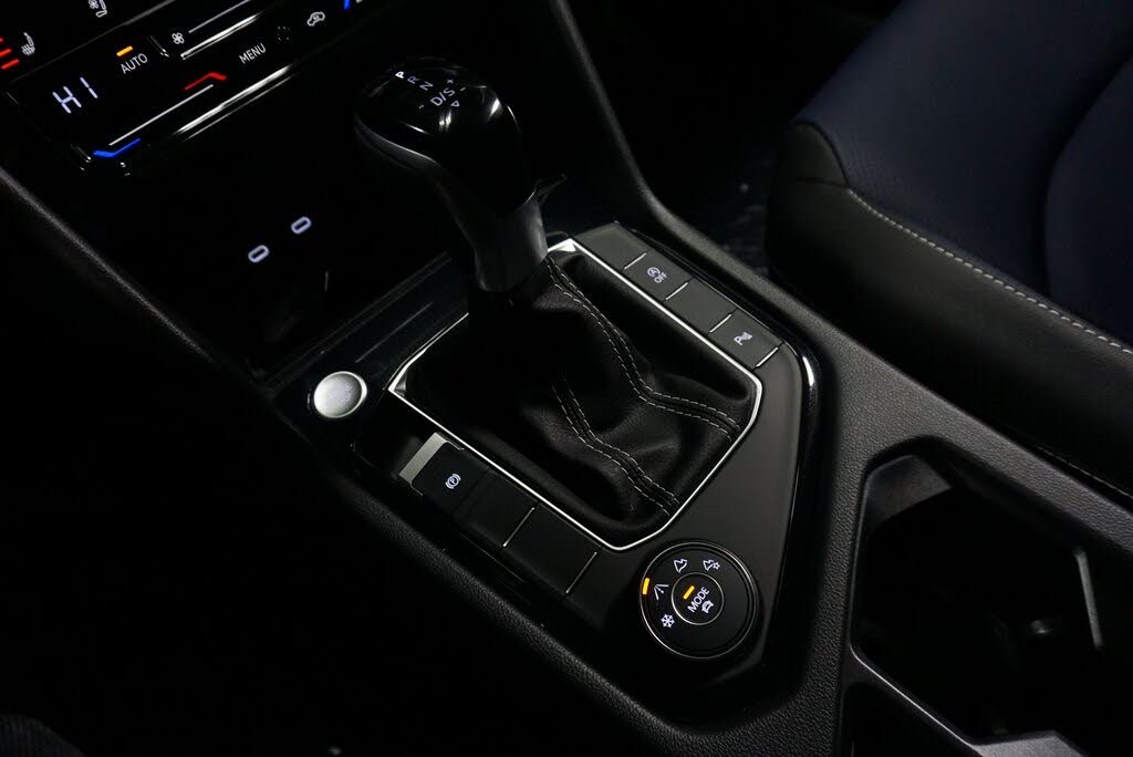 Image of 2025 Volkswagen Taos