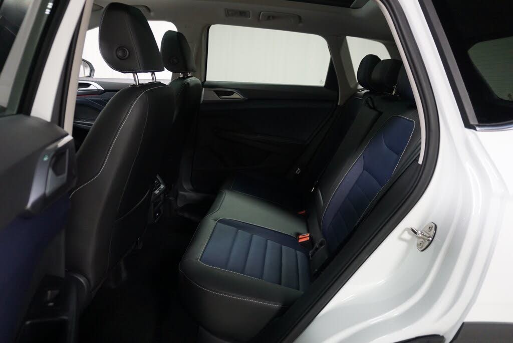 Image of 2025 Volkswagen Taos