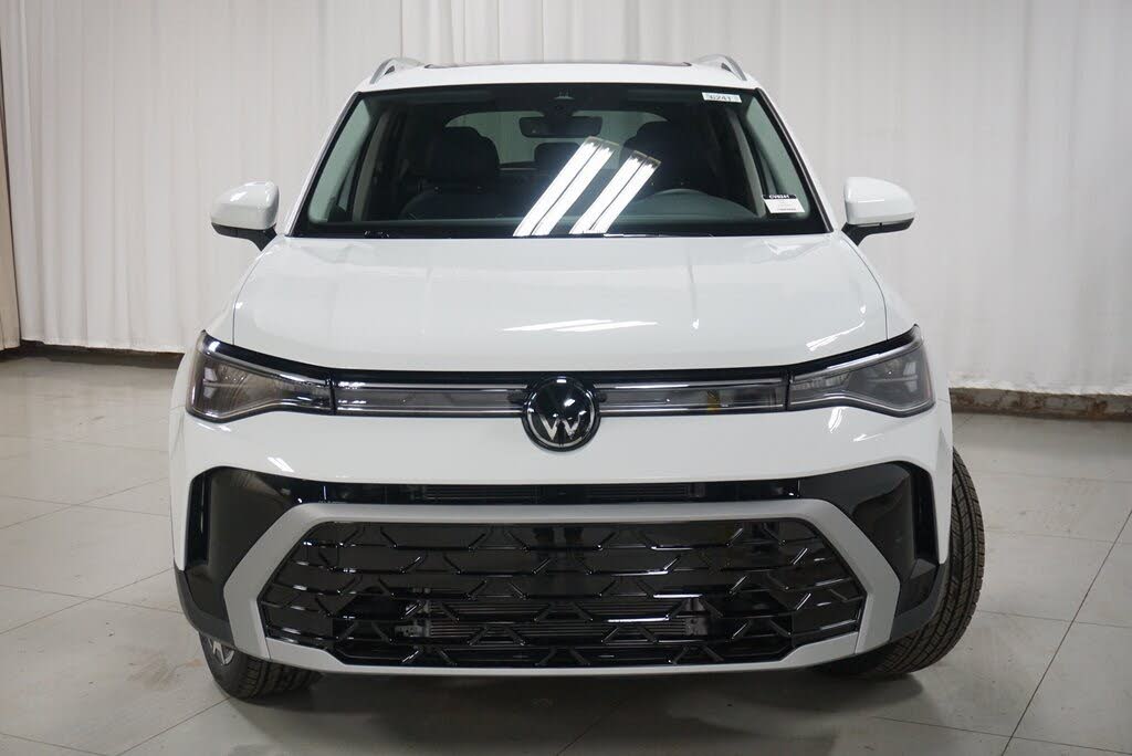 Image of 2025 Volkswagen Taos