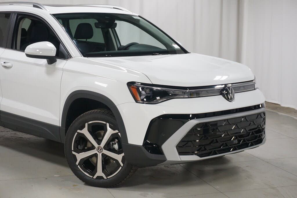 Image of 2025 Volkswagen Taos