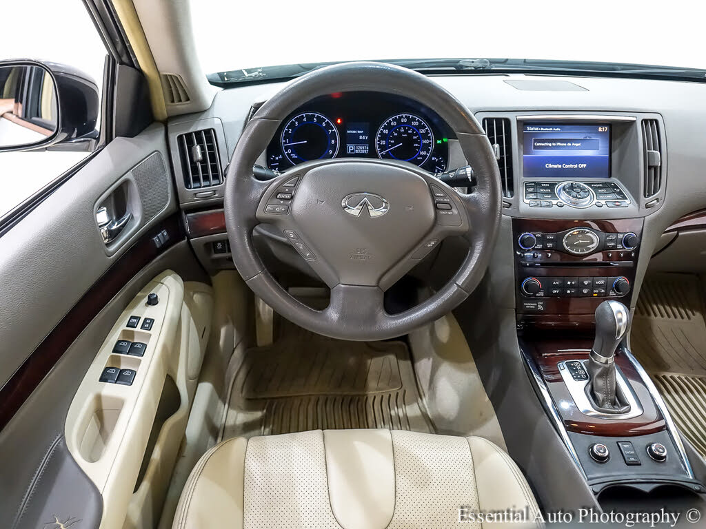 Image of 2011 Infiniti G37