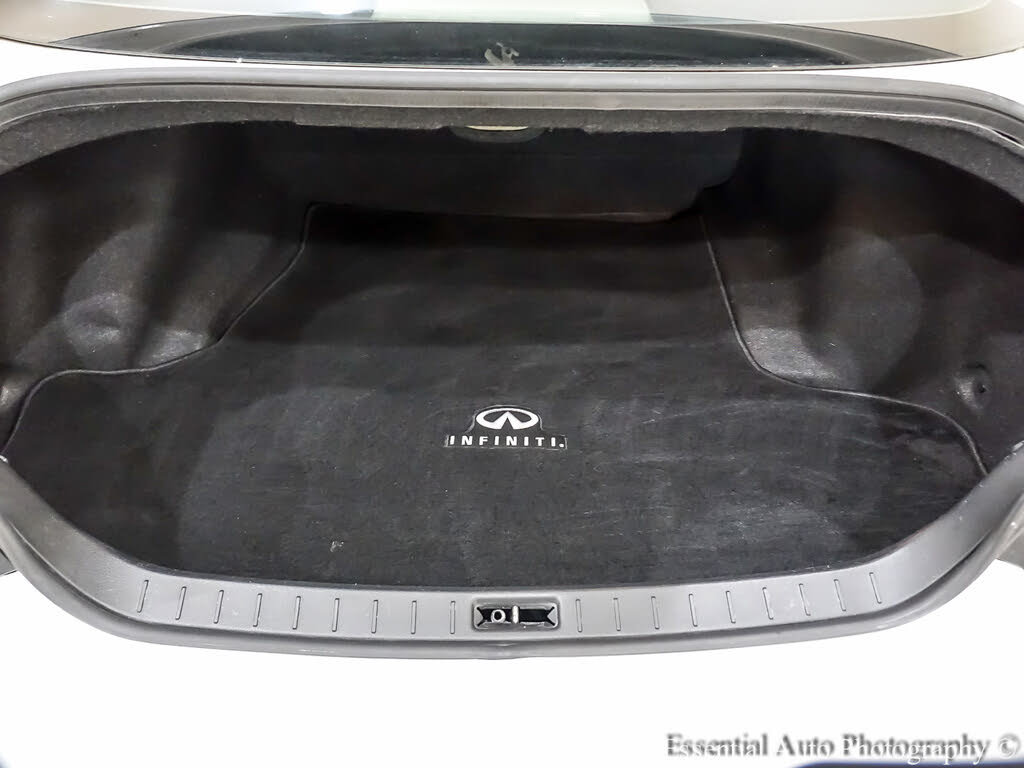 Image of 2011 Infiniti G37