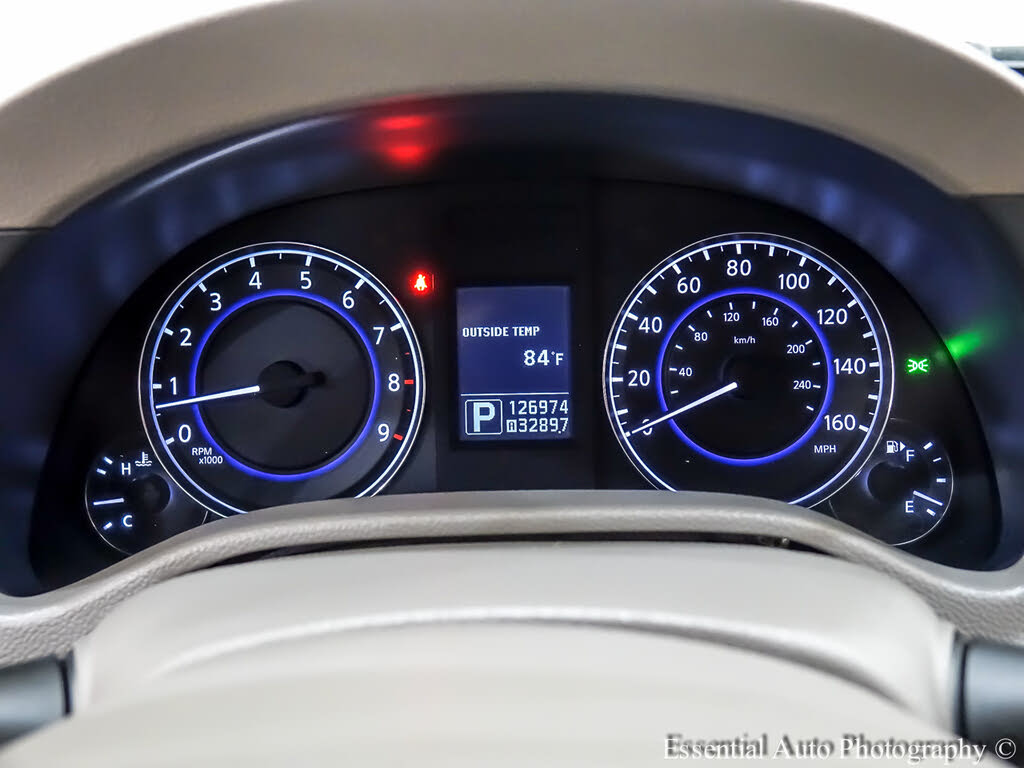 Image of 2011 Infiniti G37