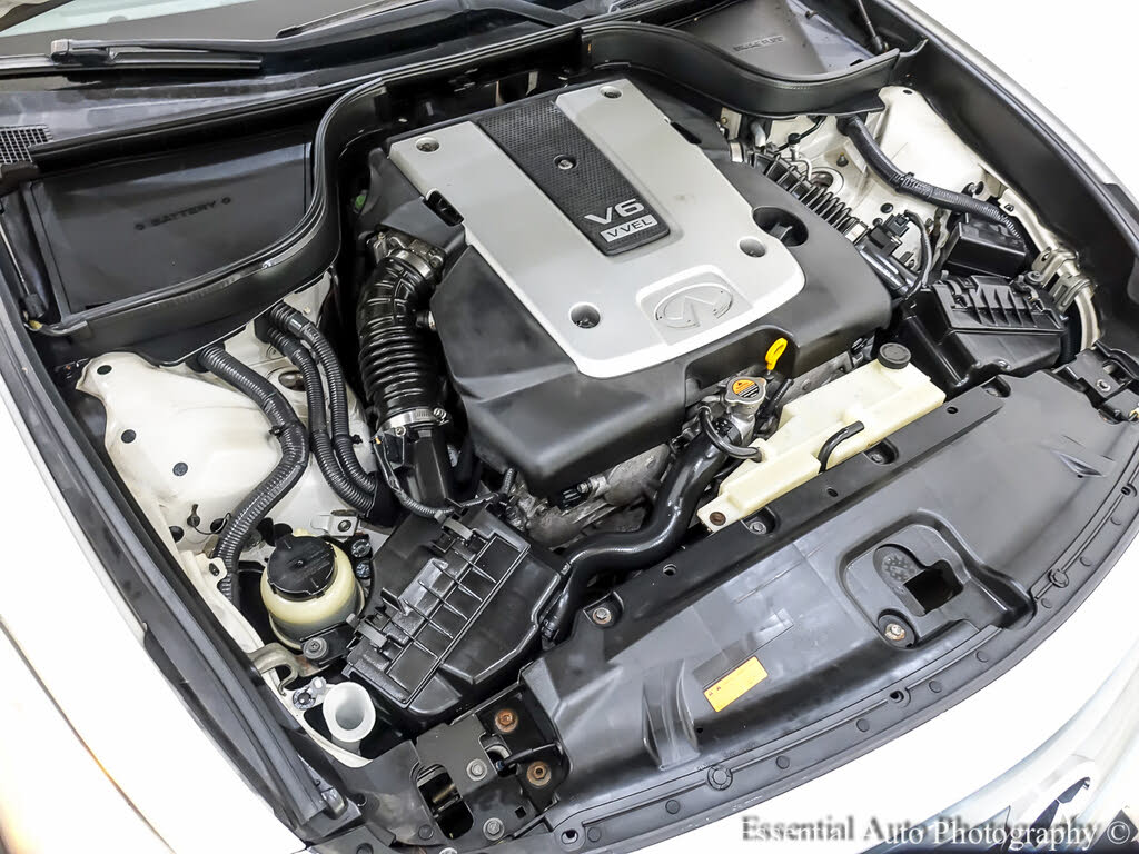 Image of 2011 Infiniti G37