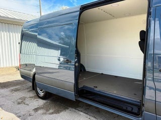 2021 Mercedes-Benz Sprinter thumbnail – Oakland Park, FL – 28