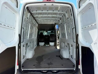 2023 Mercedes-Benz Sprinter thumbnail – Oakland Park, FL – 30