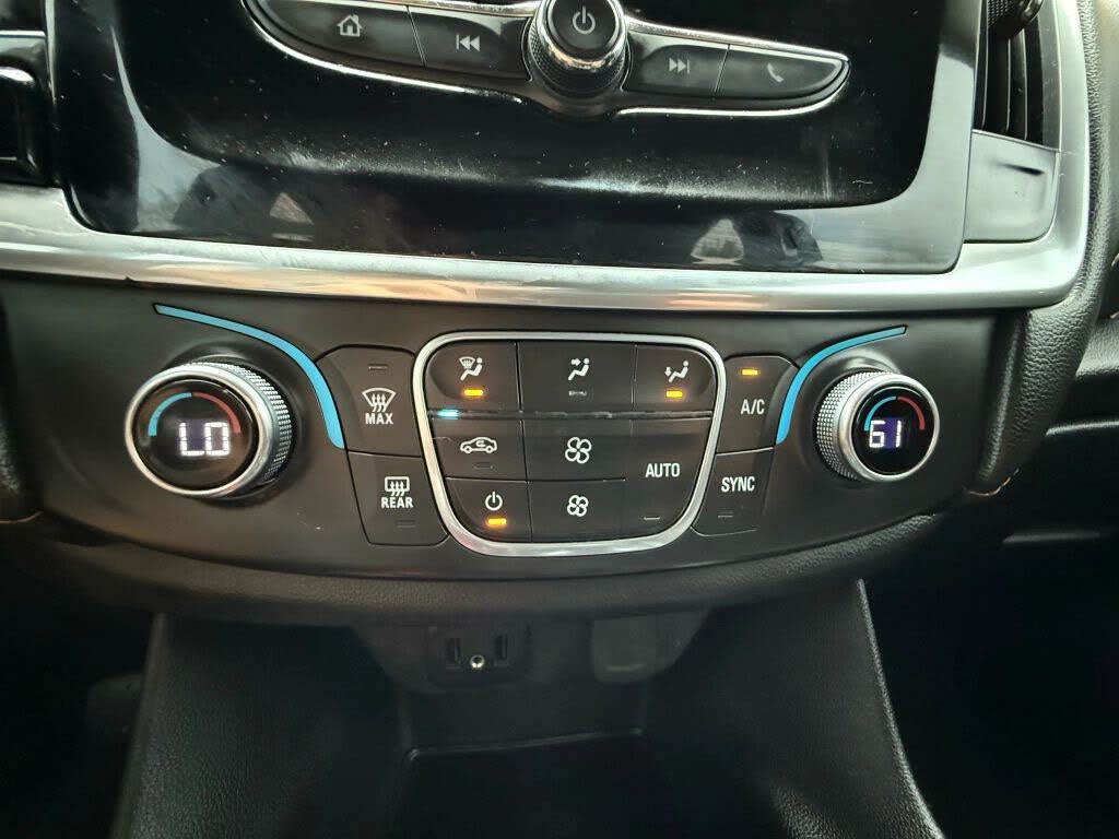 2019 Chevrolet Traverse LT Cloth
                                    for sale in North Miami Beach, FL – photo 25